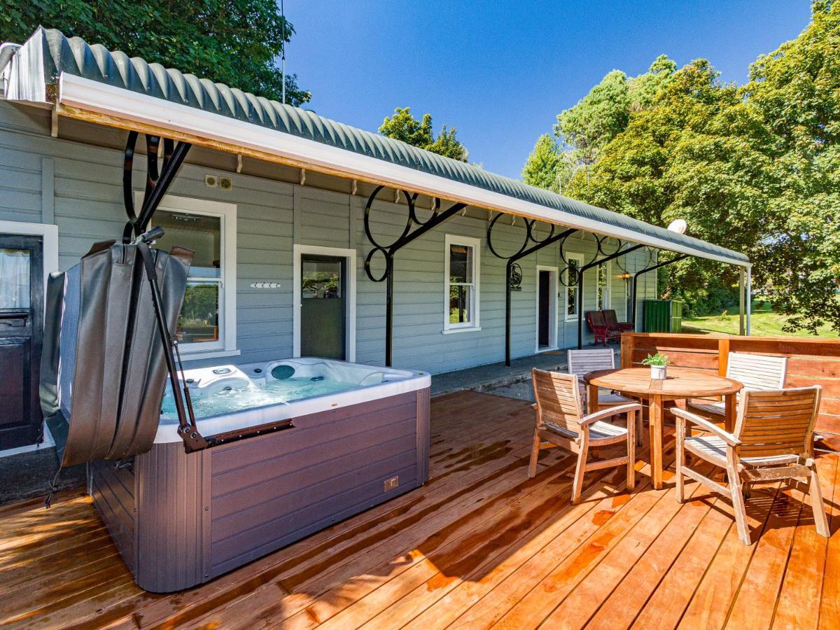 The Station - Ohakune Holiday Home Eksteriør bilde